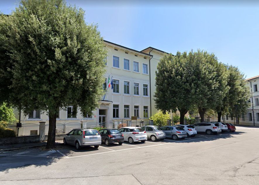 Immagine per Le scuole migliori a Gorizia, Duca degli Abruzzi al primo posto